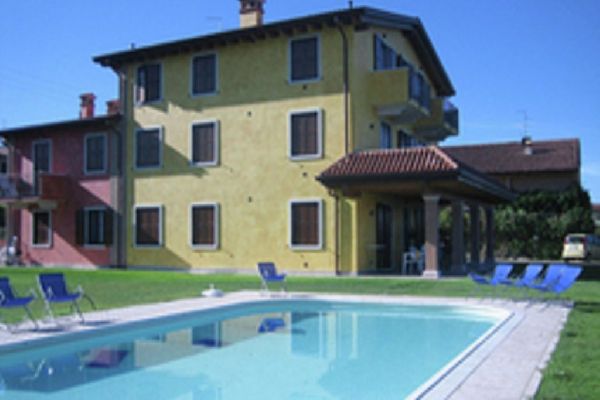 Casolare E Casolare E